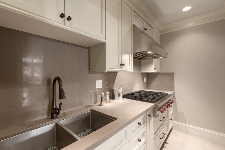 Photo 20 at 2566 Marine Drive, Dundarave, West Vancouver