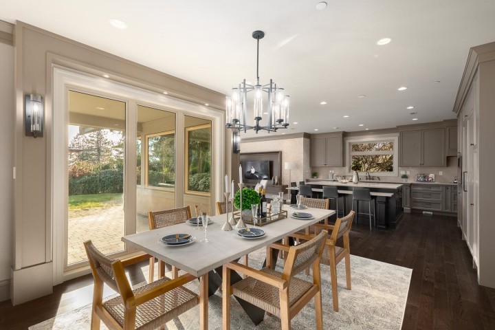 Photo 11 at 2566 Marine Drive, Dundarave, West Vancouver