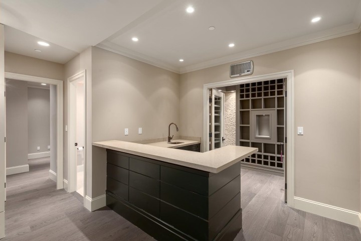 Photo 35 at 2566 Marine Drive, Dundarave, West Vancouver