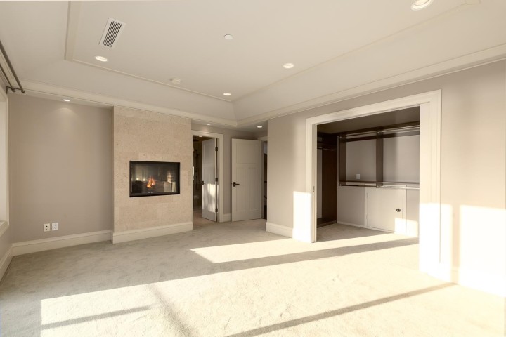 Photo 25 at 2566 Marine Drive, Dundarave, West Vancouver