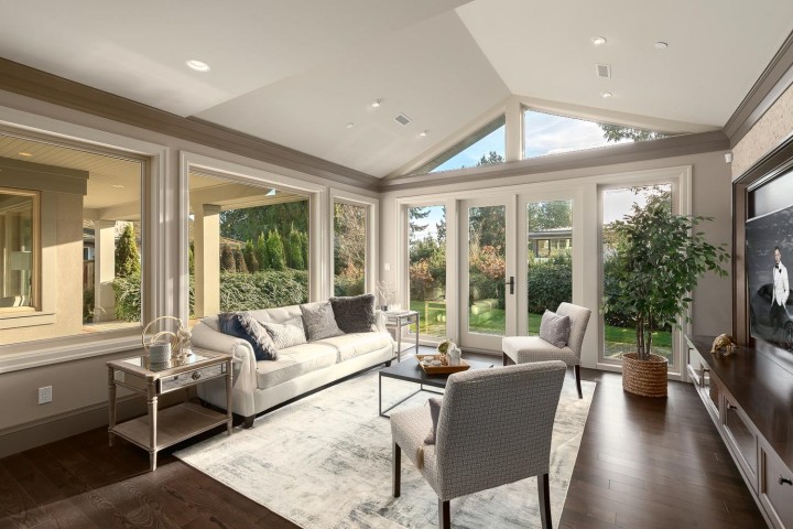 Photo 21 at 2566 Marine Drive, Dundarave, West Vancouver