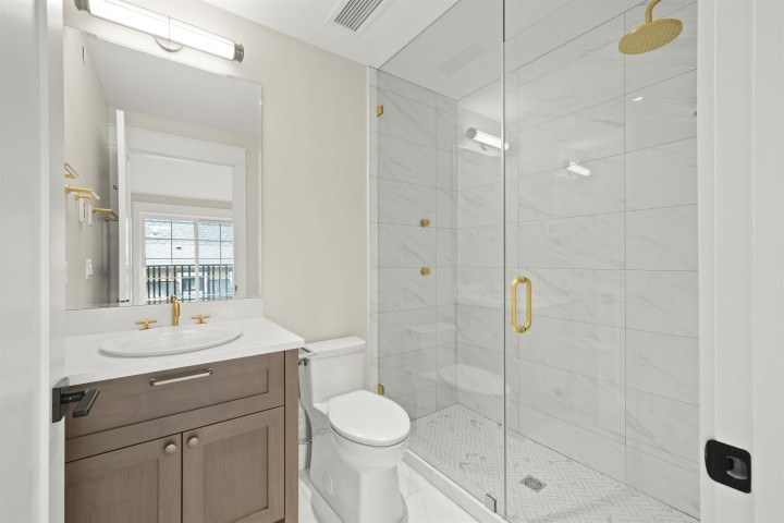 Photo 23 at 1458 W 45th Avenue, South Granville, Vancouver West