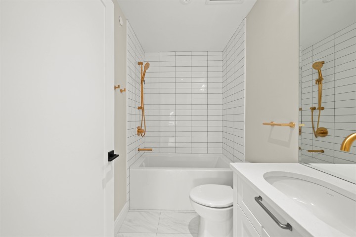 Photo 27 at 1458 W 45th Avenue, South Granville, Vancouver West