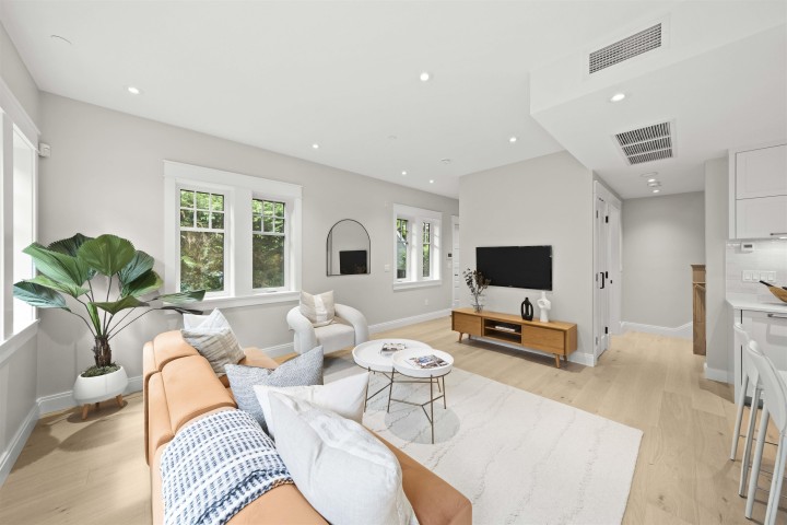 Photo 13 at 1458 W 45th Avenue, South Granville, Vancouver West