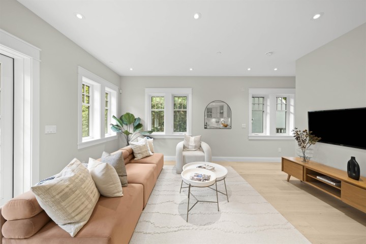 Photo 14 at 1458 W 45th Avenue, South Granville, Vancouver West