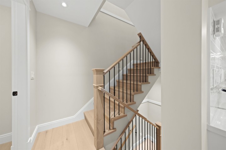 Photo 18 at 1458 W 45th Avenue, South Granville, Vancouver West