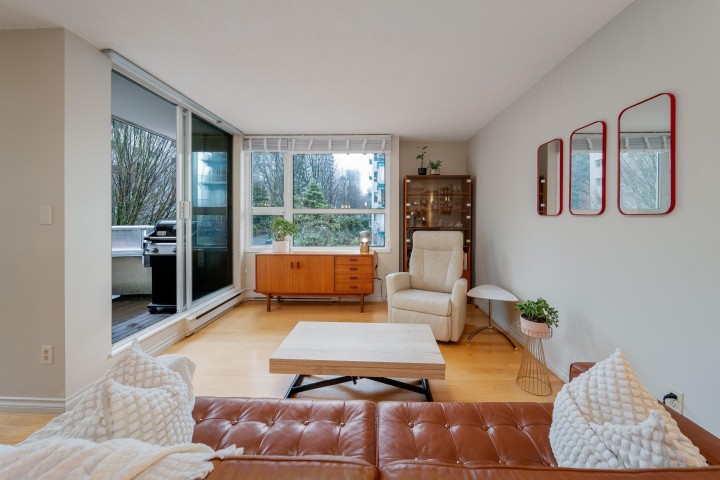 Photo 5 at 401 - 1406 Harwood Street, West End VW, Vancouver West