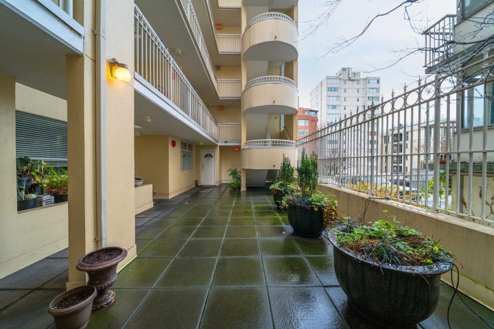 Photo 20 at 401 - 1406 Harwood Street, West End VW, Vancouver West