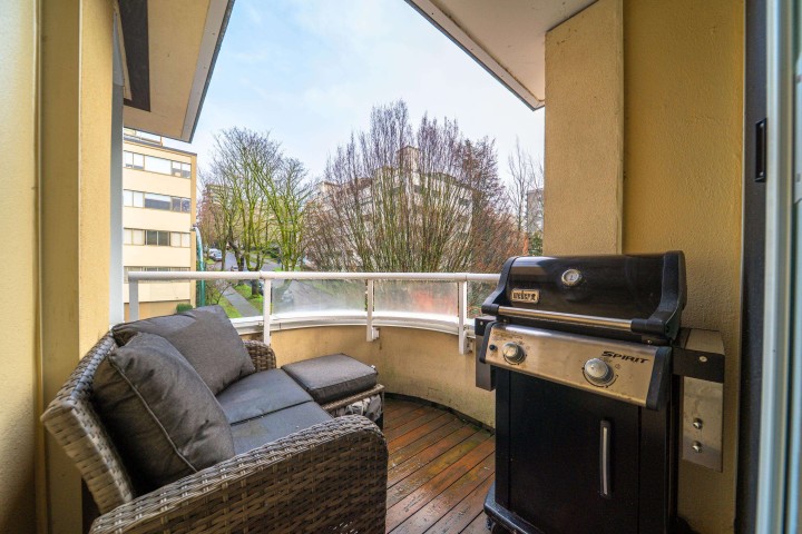 Photo 9 at 401 - 1406 Harwood Street, West End VW, Vancouver West