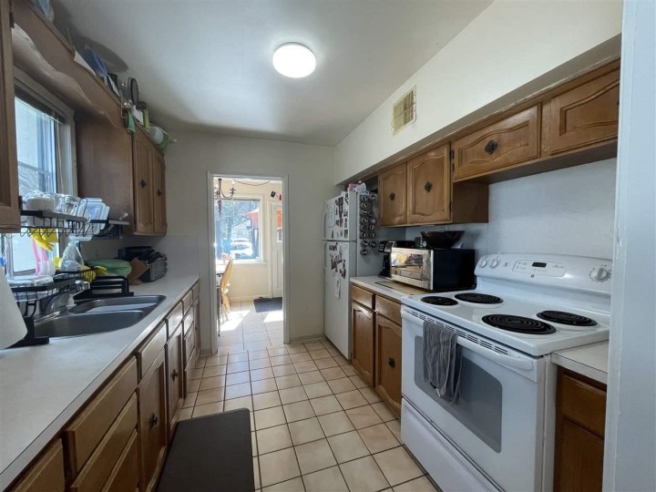 Photo 4 at 88 W 48th Avenue, Oakridge VW, Vancouver West