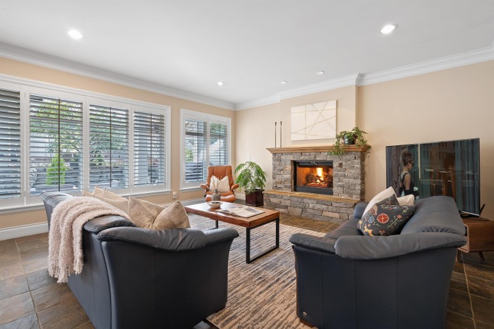 Photo 16 at 938 Kings Avenue, Sentinel Hill, West Vancouver