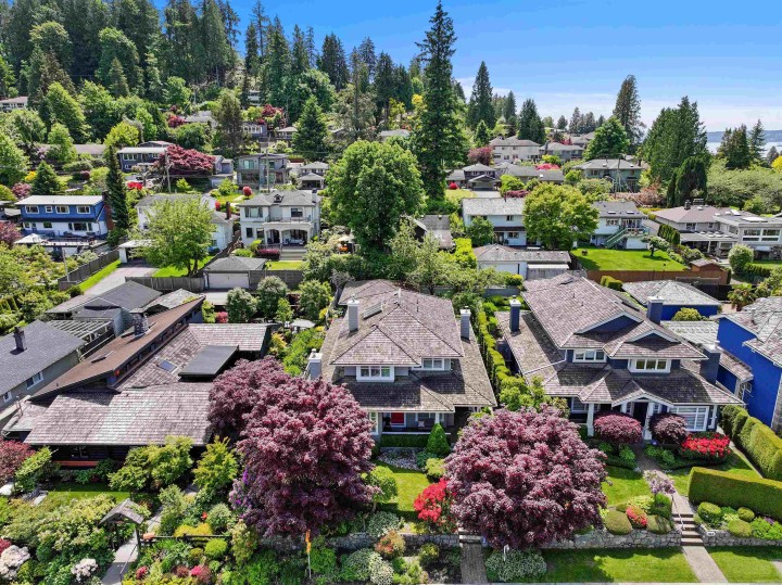 Photo 1 at 938 Kings Avenue, Sentinel Hill, West Vancouver