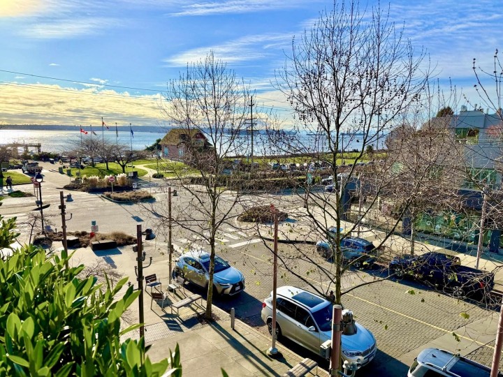 Photo 5 at 209 - 1355 Bellevue Avenue, Ambleside, West Vancouver