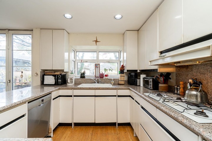 Photo 11 at 2443 W 47th Avenue, Kerrisdale, Vancouver West