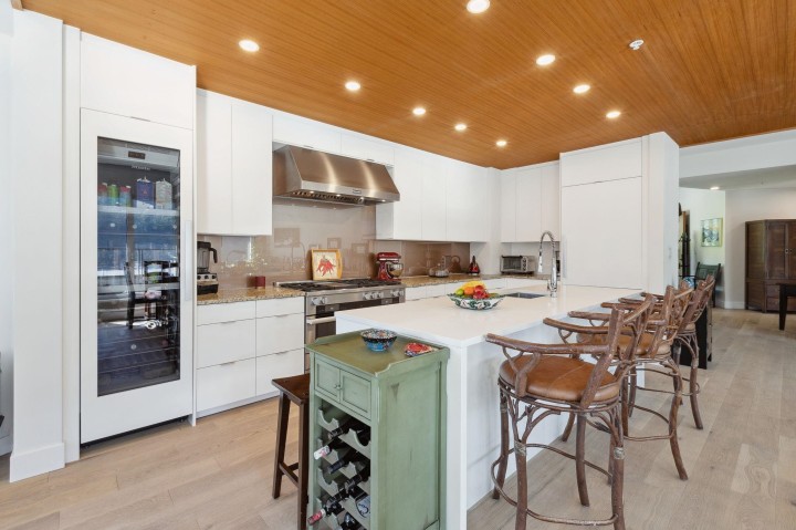 Photo 6 at 703 - 6687 Nelson Avenue, Horseshoe Bay WV, West Vancouver