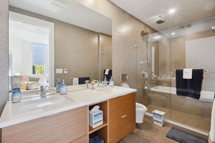 Photo 22 at 703 - 6687 Nelson Avenue, Horseshoe Bay WV, West Vancouver