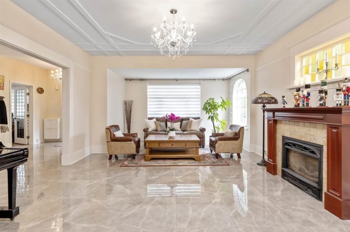 Photo 4 at 4318 W 11th Avenue, Point Grey, Vancouver West