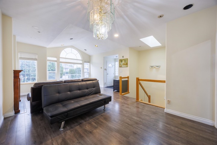 Photo 2 at 4774 Knight Street, Knight, Vancouver East