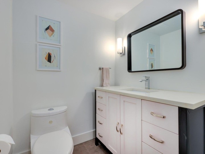 Photo 13 at 102 - 1266 W 13th Avenue, Fairview VW, Vancouver West