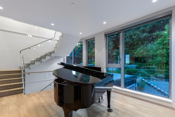Photo 16 at 1065 Groveland Road, British Properties, West Vancouver