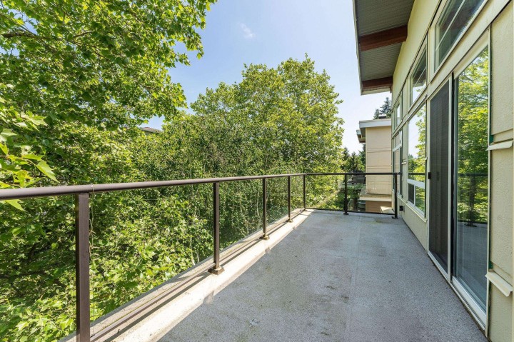 Photo 18 at 406 - 6328 Larkin Drive, University VW, Vancouver West