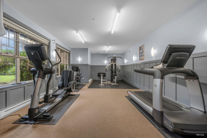 Photo 17 at 1305 - 4655 Valley Drive, Quilchena, Vancouver West