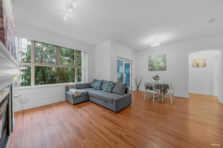 Photo 3 at 1305 - 4655 Valley Drive, Quilchena, Vancouver West