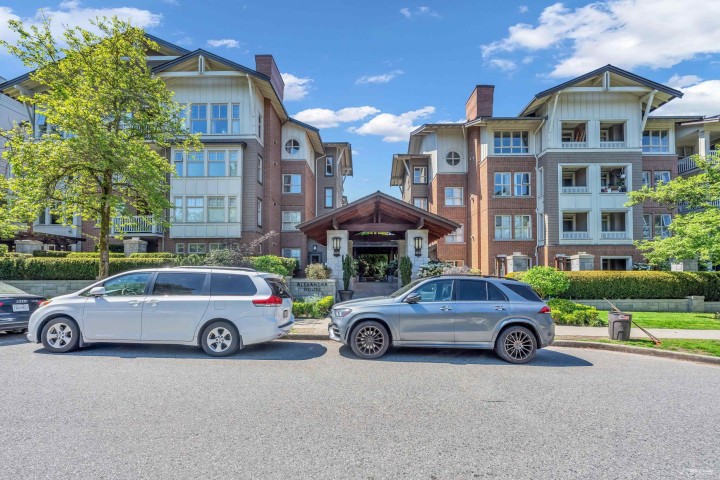 Photo 1 at 1305 - 4655 Valley Drive, Quilchena, Vancouver West