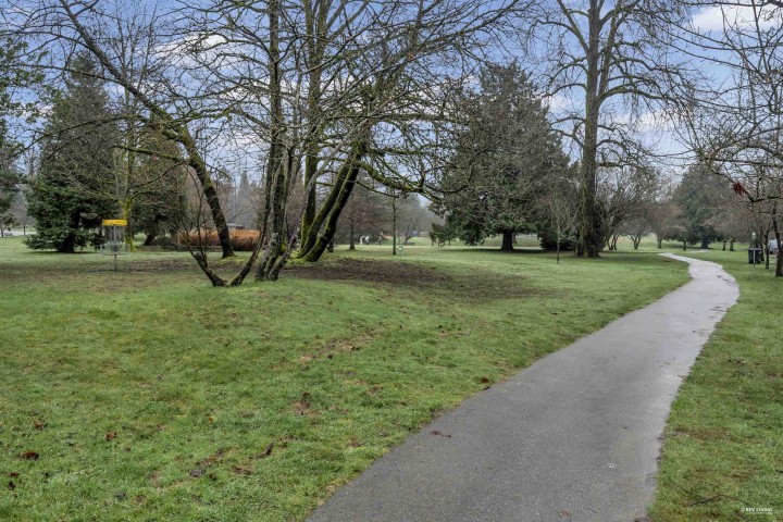 Photo 24 at 1305 - 4655 Valley Drive, Quilchena, Vancouver West