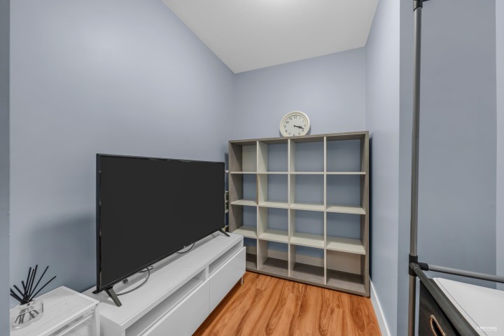 Photo 11 at 1305 - 4655 Valley Drive, Quilchena, Vancouver West