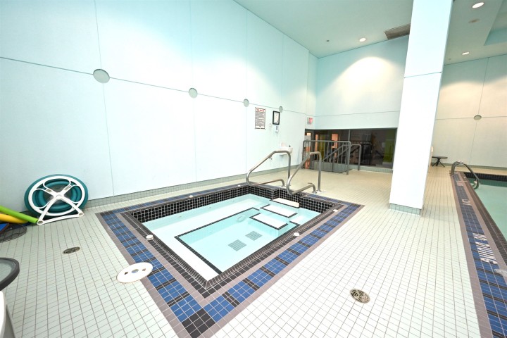 Photo 14 at 2002 - 1201 Marinaside Crescent, Yaletown, Vancouver West