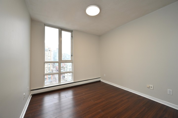 Photo 11 at 2002 - 1201 Marinaside Crescent, Yaletown, Vancouver West