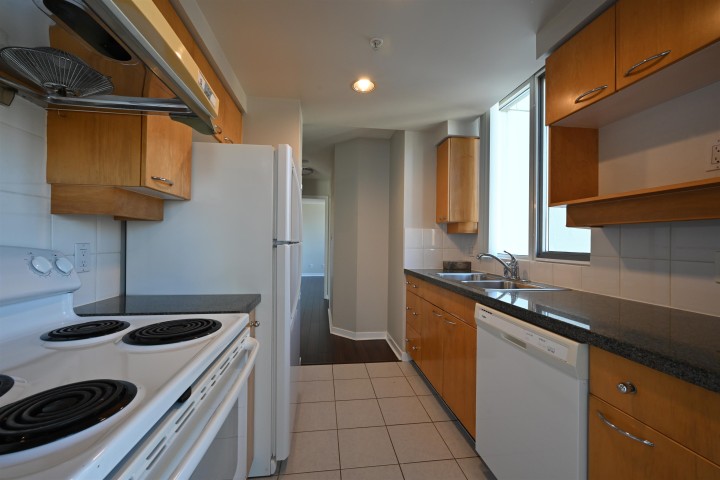 Photo 8 at 2002 - 1201 Marinaside Crescent, Yaletown, Vancouver West