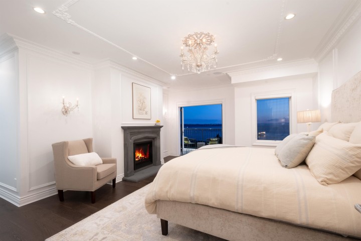 Photo 20 at 4135 Burkehill Place, Bayridge, West Vancouver