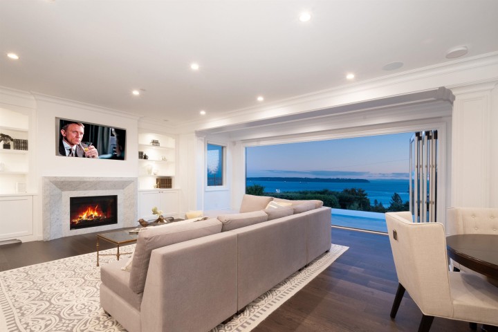 Photo 10 at 4135 Burkehill Place, Bayridge, West Vancouver