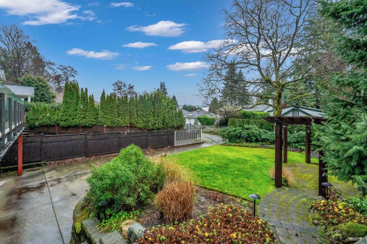 Photo 32 at 1578 Inglewood Avenue, Ambleside, West Vancouver