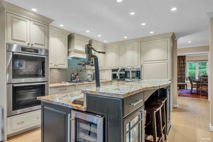 Photo 10 at 1578 Inglewood Avenue, Ambleside, West Vancouver