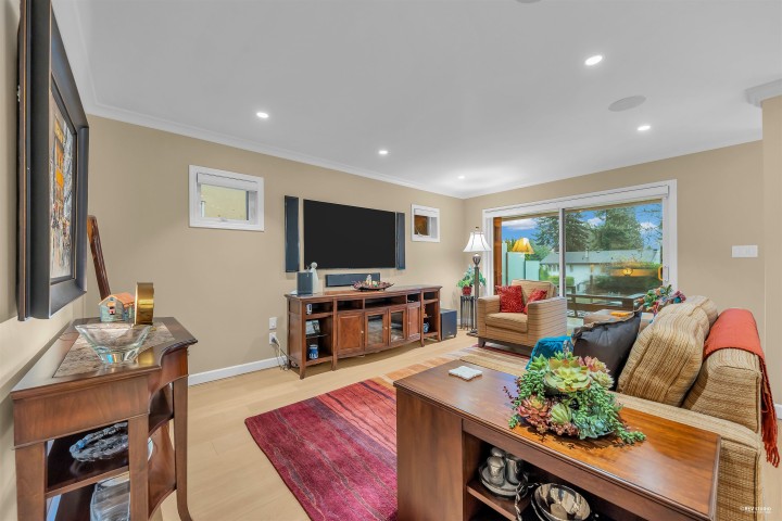 Photo 14 at 1578 Inglewood Avenue, Ambleside, West Vancouver