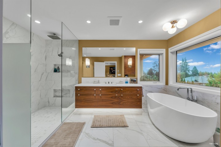 Photo 21 at 1578 Inglewood Avenue, Ambleside, West Vancouver