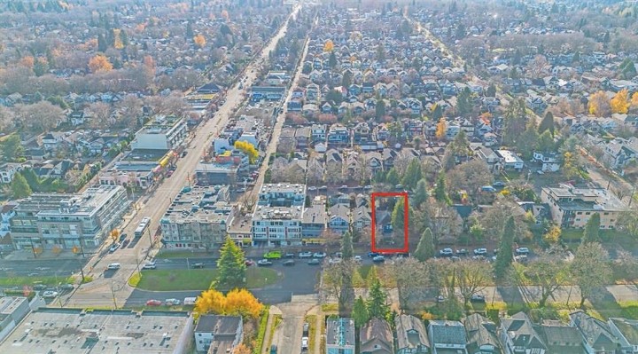 Photo 16 at 3694 W 16th Avenue, Dunbar, Vancouver West
