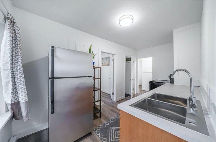 Photo 8 at 3694 W 16th Avenue, Dunbar, Vancouver West