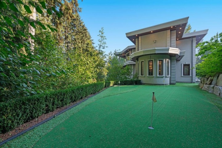 Photo 40 at 558 Glenross Road, Glenmore, West Vancouver