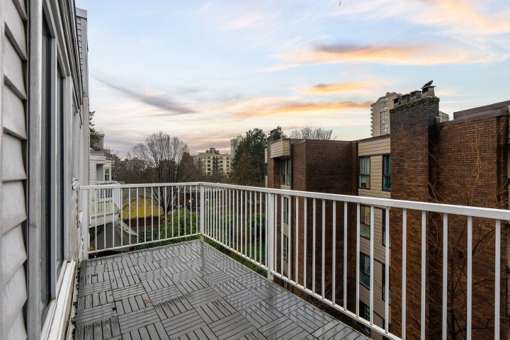 Photo 25 at 403 - 1147 Nelson Street, West End VW, Vancouver West