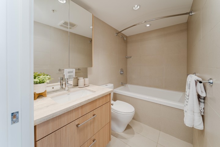 Photo 18 at 902 - 138 W 1st Avenue, False Creek, Vancouver West