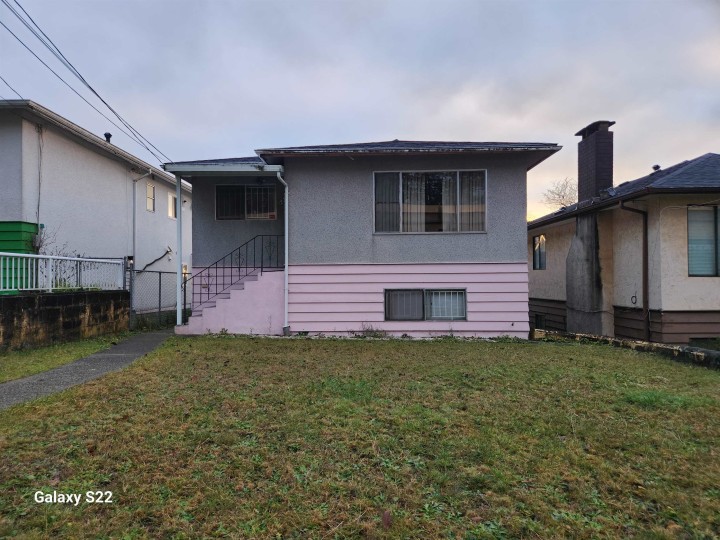 Photo 1 at 3228 Vanness Avenue, Collingwood VE, Vancouver East