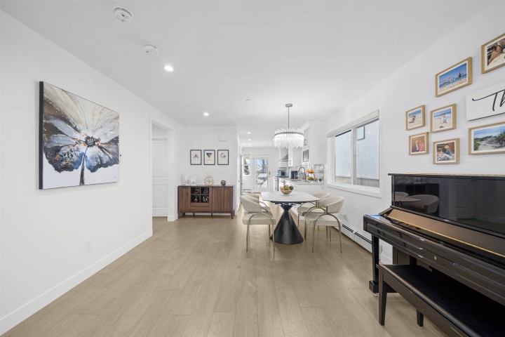 Photo 9 at 870 W 59th Avenue, Marpole, Vancouver West