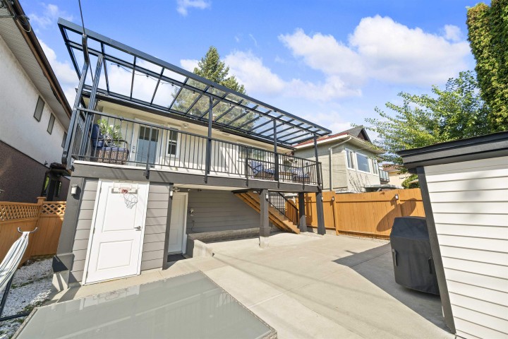 Photo 35 at 870 W 59th Avenue, Marpole, Vancouver West