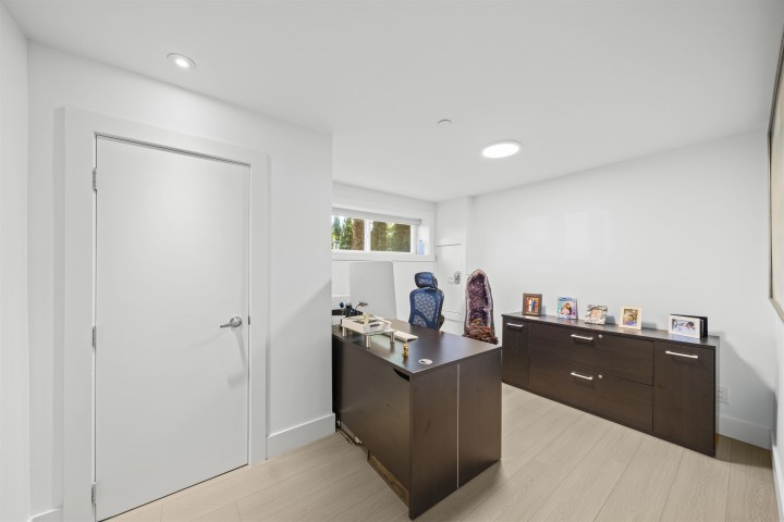 Photo 29 at 870 W 59th Avenue, Marpole, Vancouver West