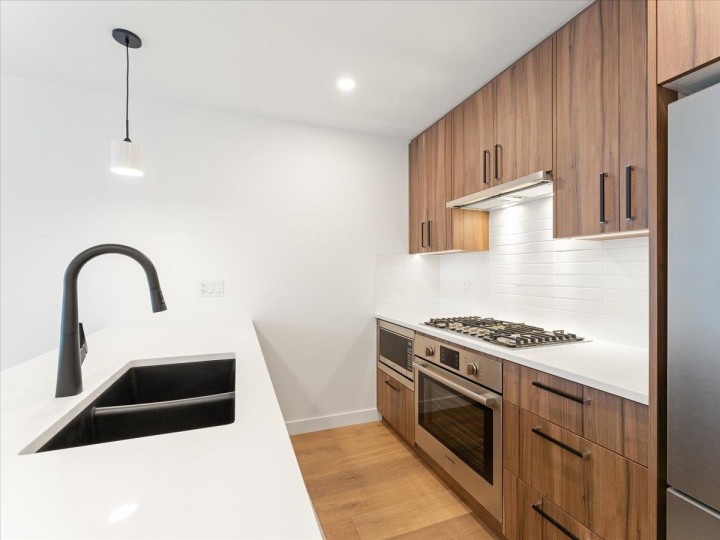 Photo 3 at 201 - 6859 Cambie Street, South Cambie, Vancouver West