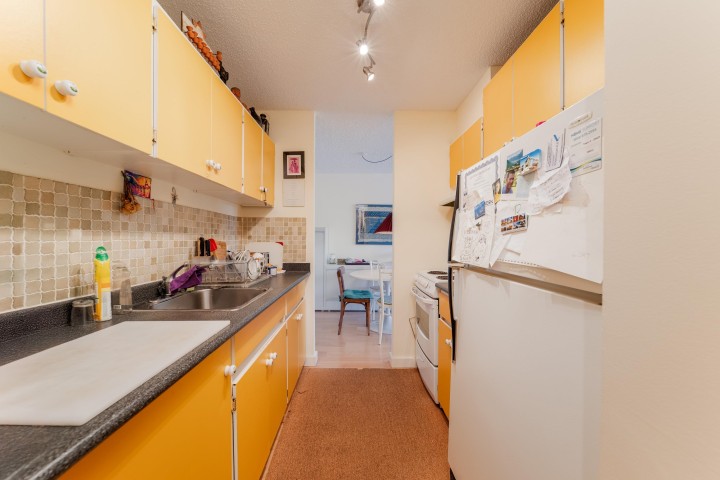 Photo 14 at 1403 - 1725 Pendrell Street, West End VW, Vancouver West